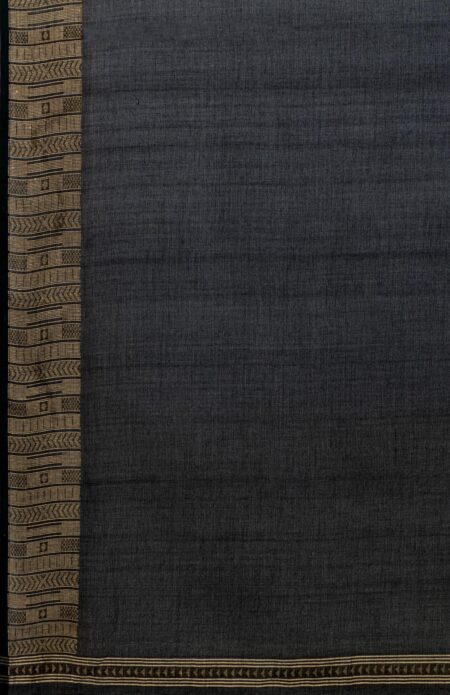 Handwoven Black Silk Jamdani Scarf. - Image 2