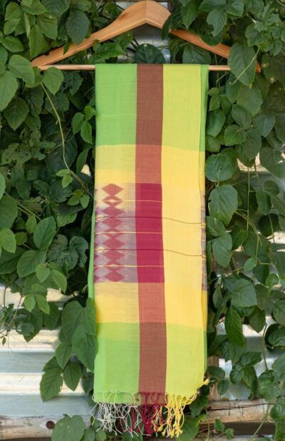 Handwoven silk jamdani green scarf.