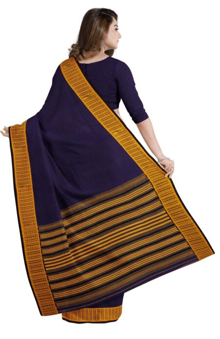 Handwoven Begumpuri Cotton Saree with Tassel - Image 4