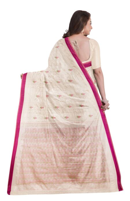 Handwoven Tussar Silk Saree with Tassel - Image 3