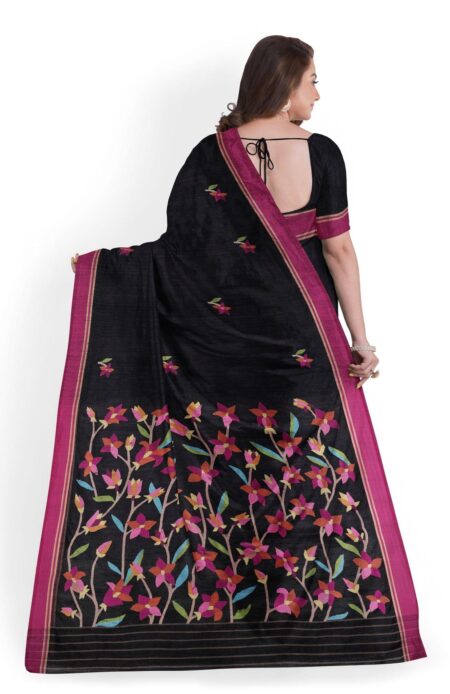 Handwoven Matka Silk Jamdani Saree in Black Colour - Image 2
