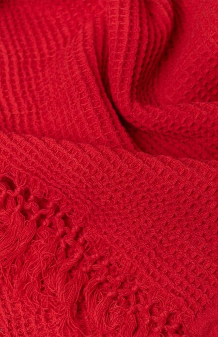 Handwoven red honeycomb cotton bath towel - Image 2