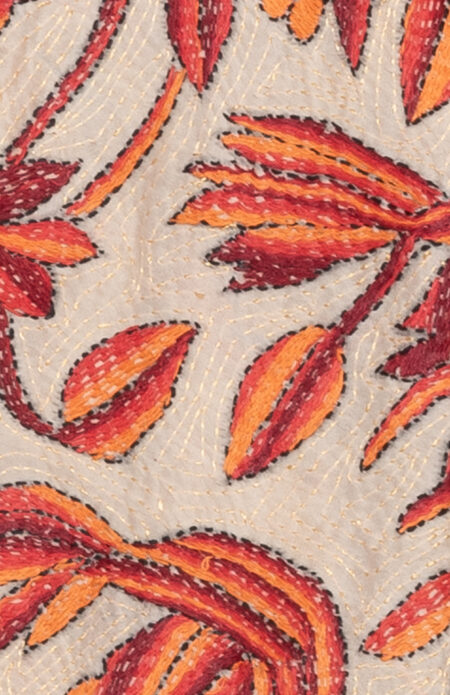 Handwoven Silk Stole with Floral motif Kantha Stitch - Image 2
