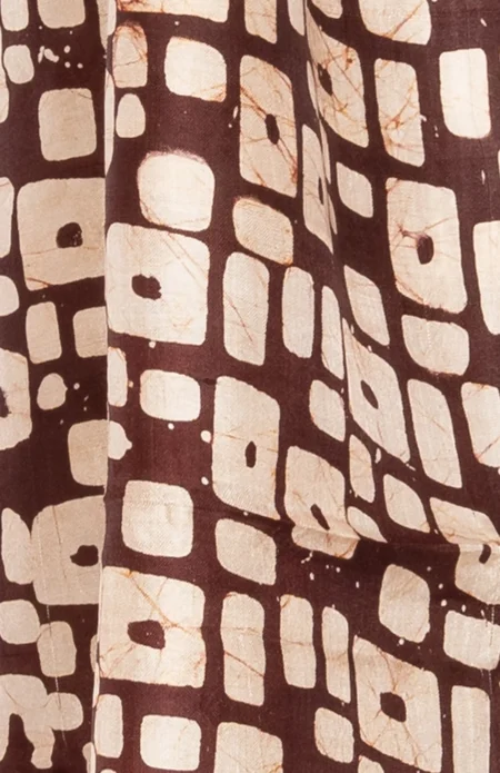 Calcutta Retro - Handwoven Batik Silk Stole - Image 2