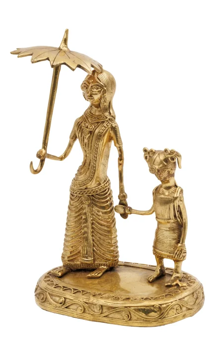 Dokra Table Top Mother and Child with Umbrella - Image 2