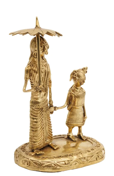 Dokra Table Top Mother and Child with Umbrella - Image 3