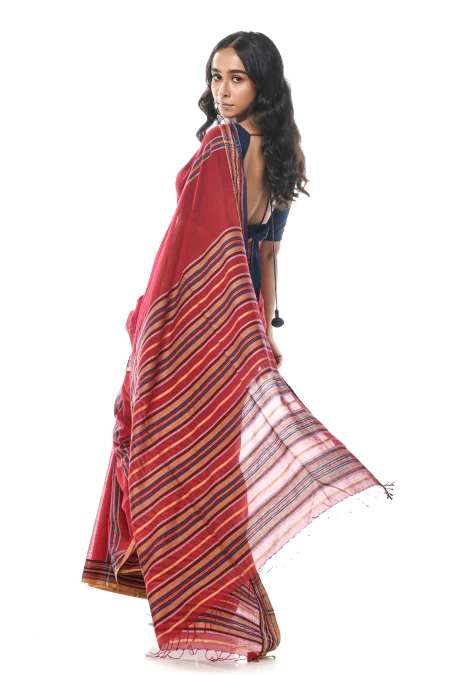 Handwoven Tangail Cotton Saree - Maroon - Image 4