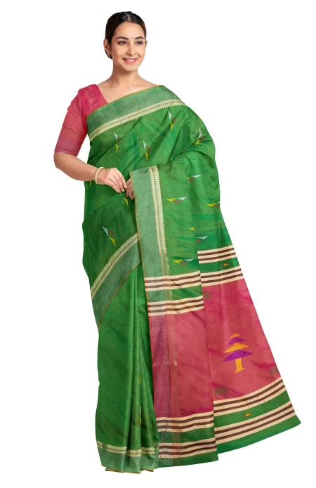 Handwoven Bishnupuri Silk Saree - Green - Image 3