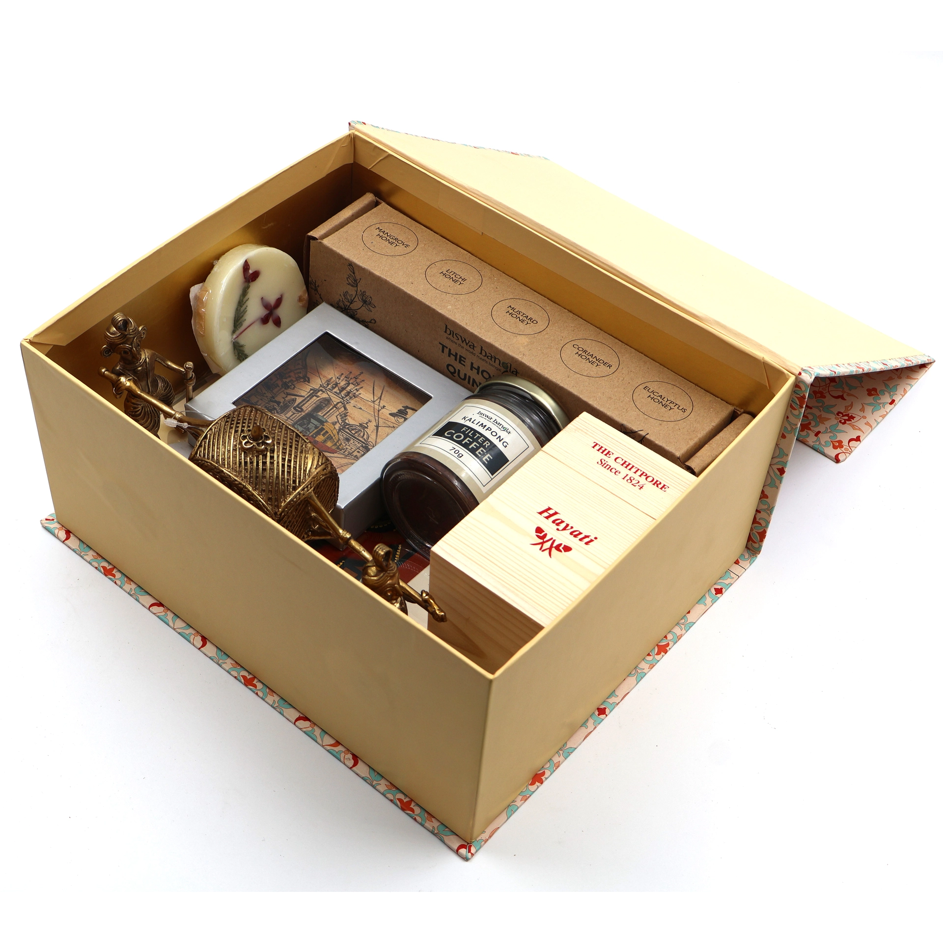Biswa Bangla Gift Hamper