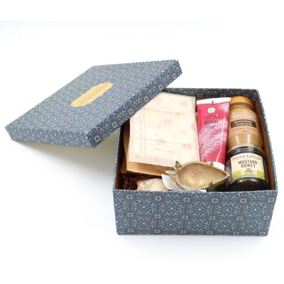 Biswa Bangla Gift Hamper
