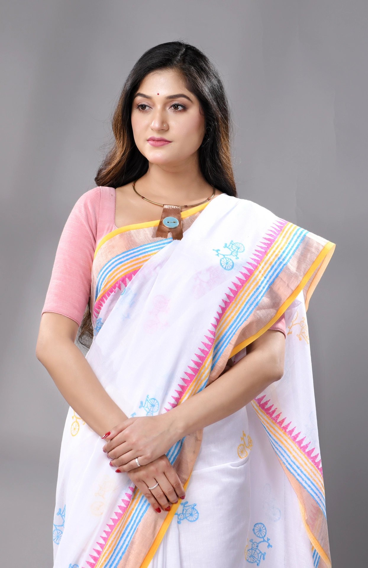 Block Printed Handwoven Cotton Saree - Off-White - Image 2