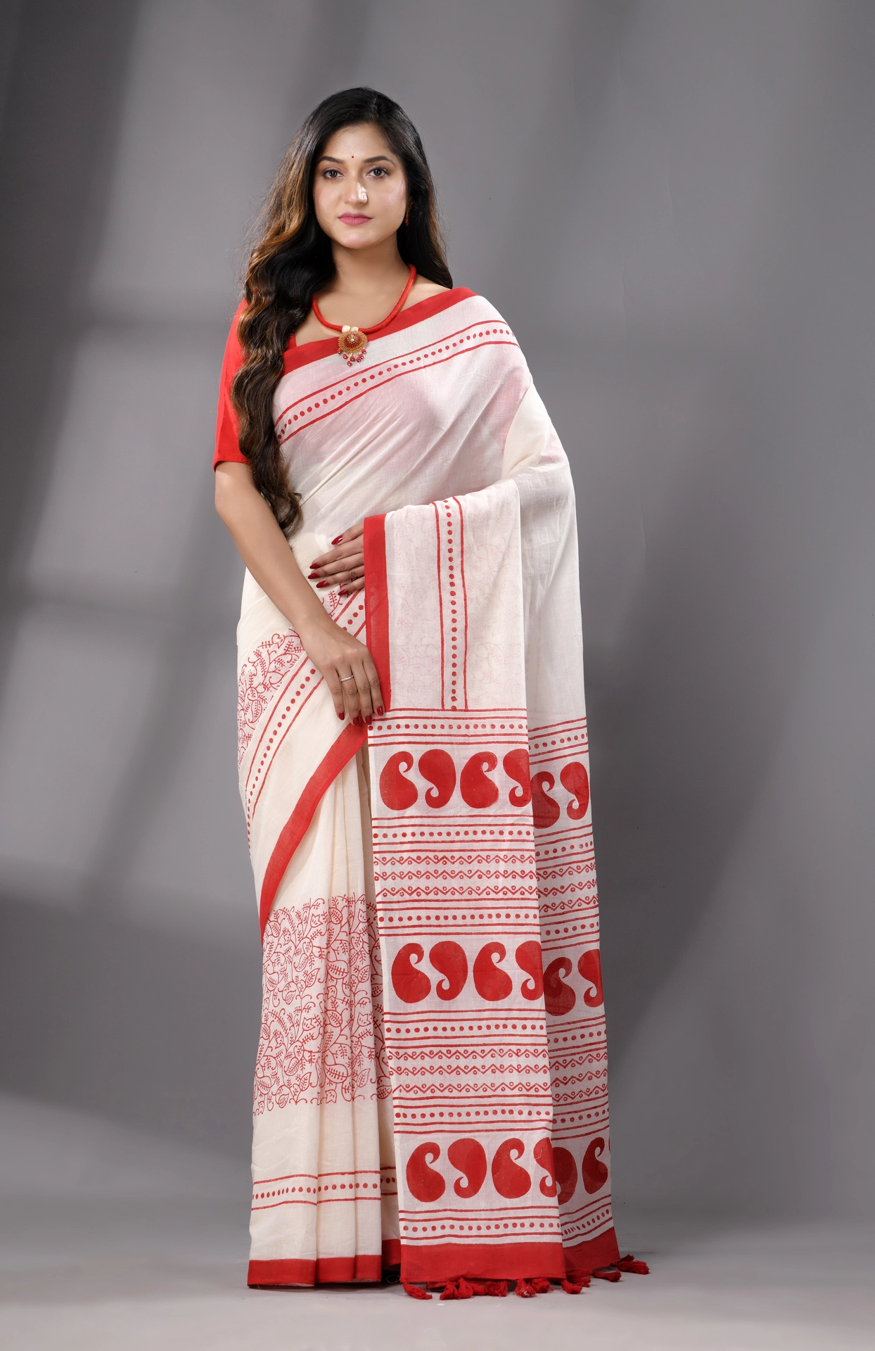 Block Printed Cotton Saree - Off-White - Image 3